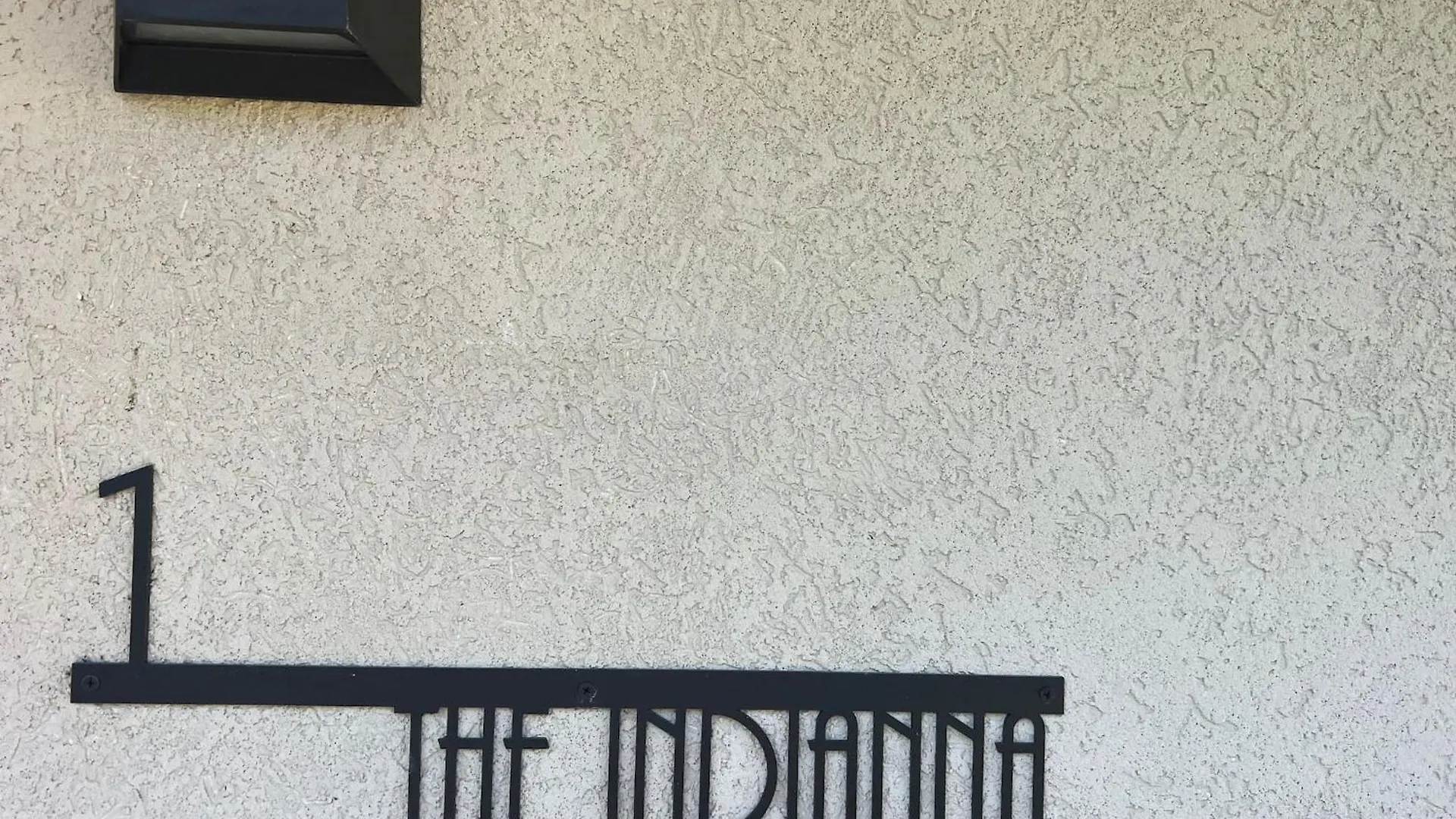 The Indianna Luxury Pool & Spa Уайтхаус Ямайка